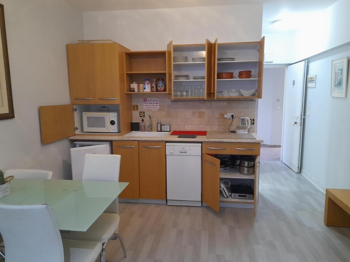 Royal Park Apartment